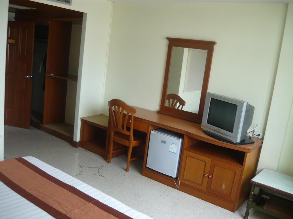 Hotel Morakot Twin Chumphon Habitación foto