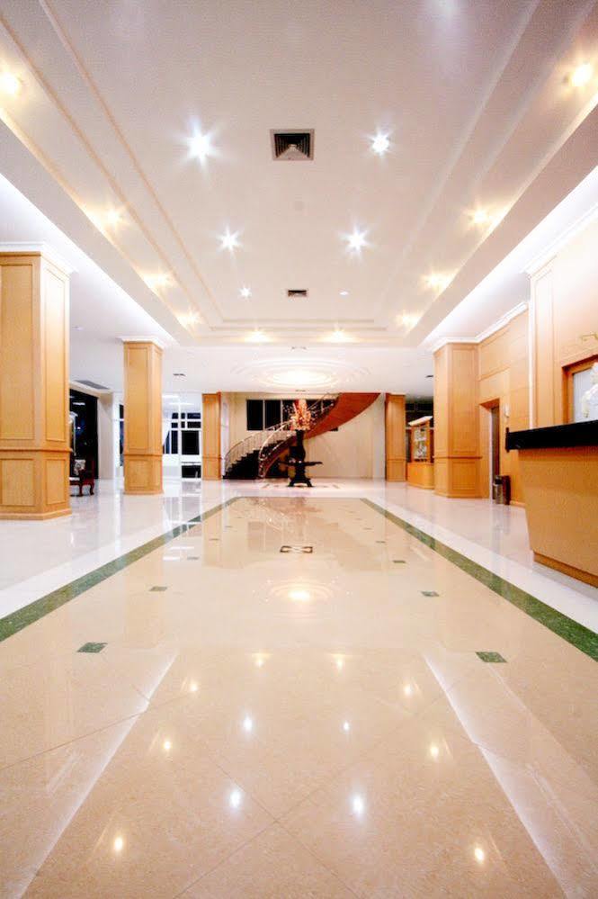 Hotel Morakot Twin Chumphon Exterior foto